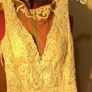 WEDDING DRESS  -   DAVID'S BRIDAL